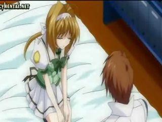 To anime sykepleiere får sædsprut