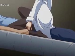 Koket anime dashnor kalërim i ngarkuar organ seksual i mashkullit në të saj krevat