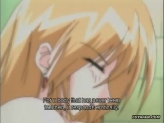 Mergelė blondinė hentai anime femme fatale su šūdas į vonia