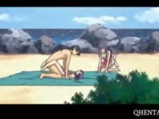 Hentai gaja passeios johnson em sexo a 3 em o praia