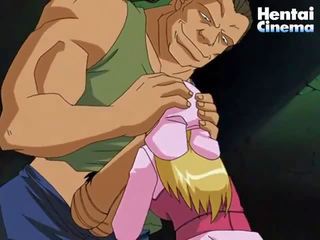 Petite anime playgirl blir henne pupper knullet av dette stor muskulær hingst