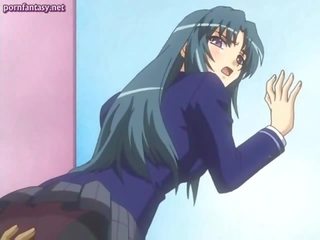 Anime jung weiblich im uniform wird gerieben