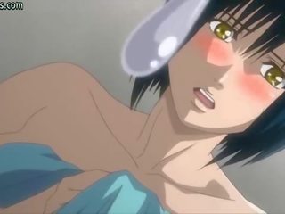 Berpayu dara besar anime mendapat besar dildo/ alat mainan seks dalam