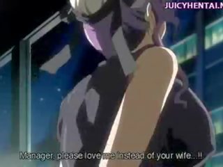 Hentai gaja masturbar-se com um vibrador