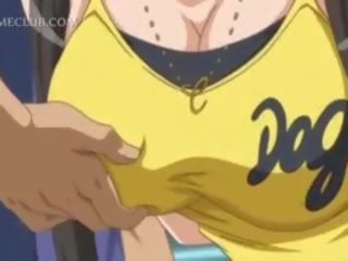 Barmfager anime porno slave blir brystvorter pinched i offentlig